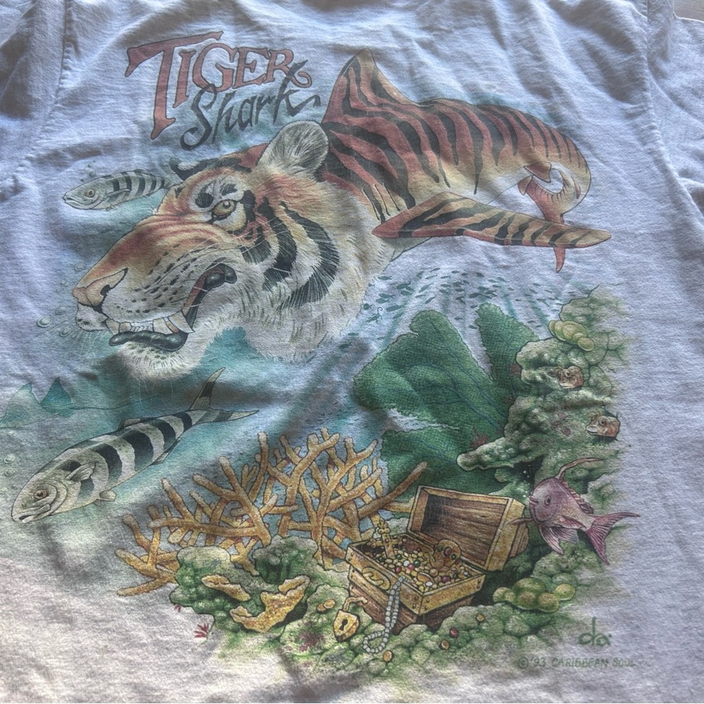 Vintage 90s Caribbean Soul tiger shark AOP graphic shirt men’s xl